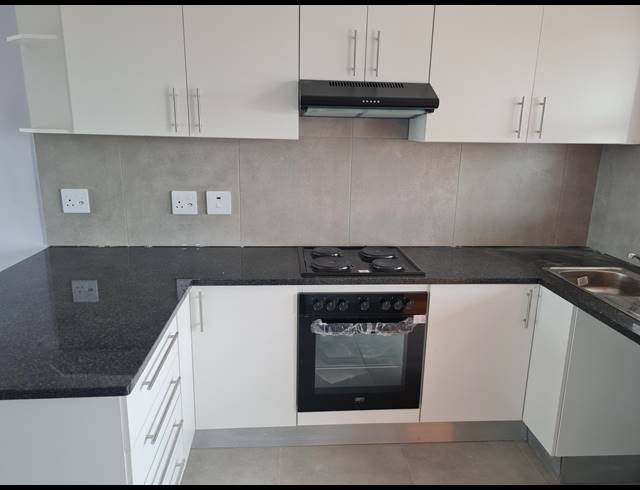 2 bed property to rent in RICHMOND